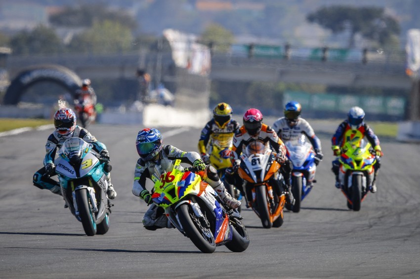 moto2